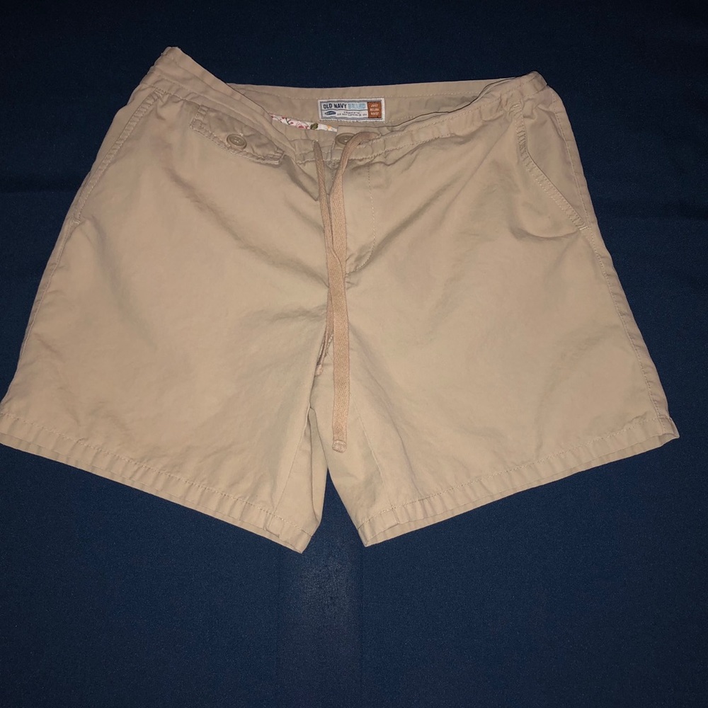 Old Navy khaki shorts-hardly worn. 10